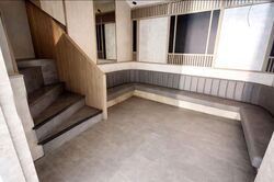 North Bridge Road (D7), Retail #546033441